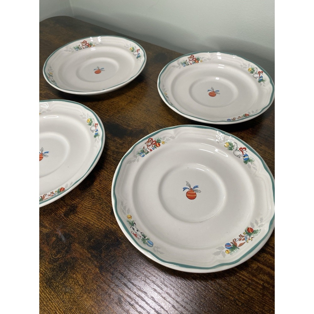 International Country Christmas Saucers 6.25" Stoneware Japan Vintage 90s